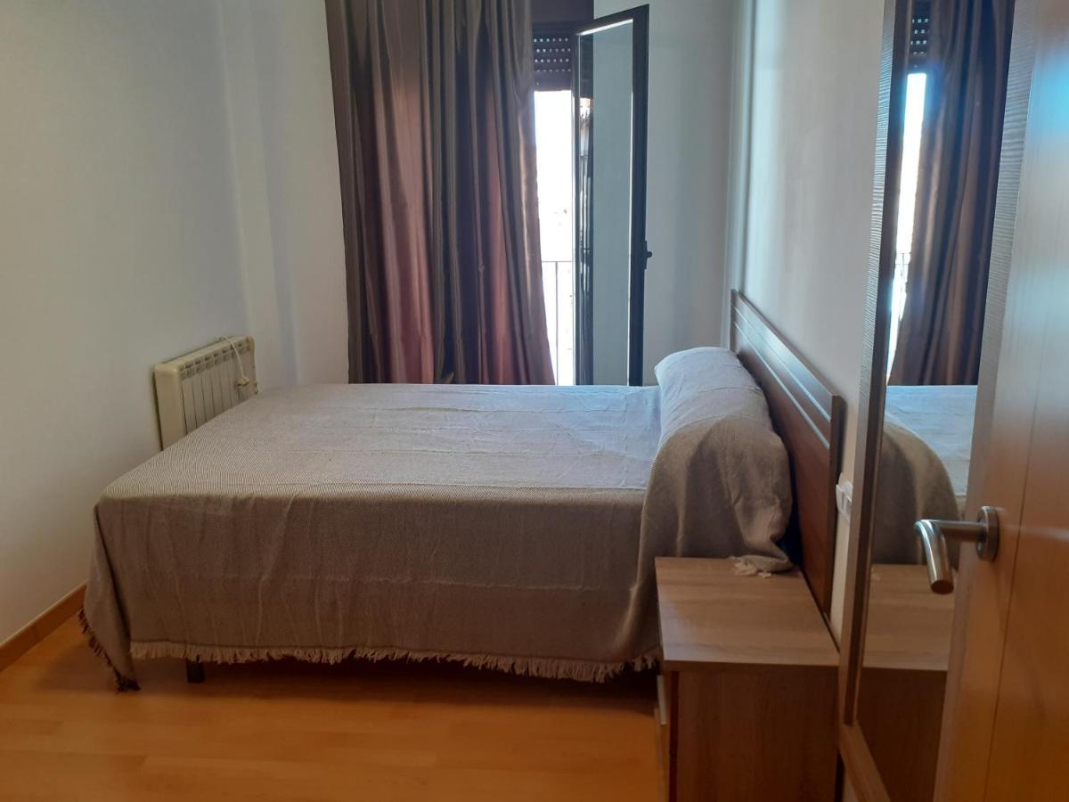 Apartamento Casco Historico De Калатаюд Екстериор снимка